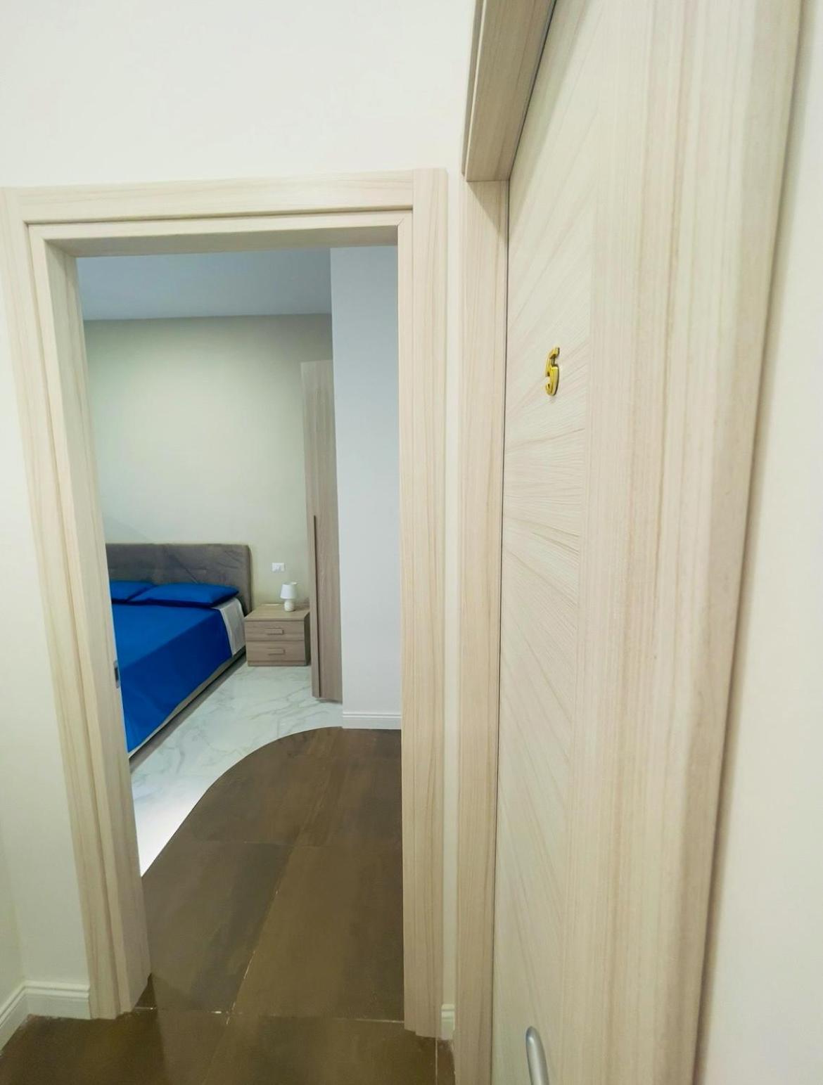 Nerisa Home Наполи Екстериор снимка