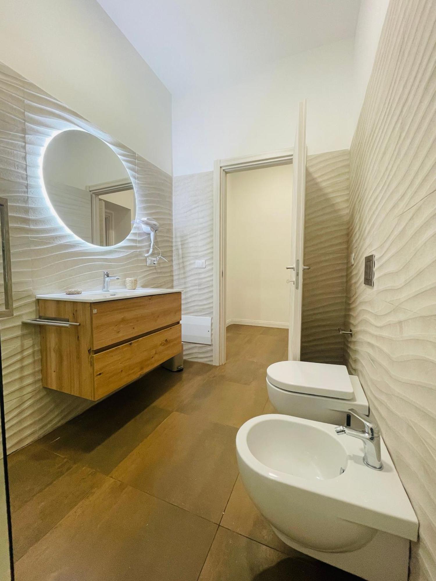 Nerisa Home Наполи Екстериор снимка