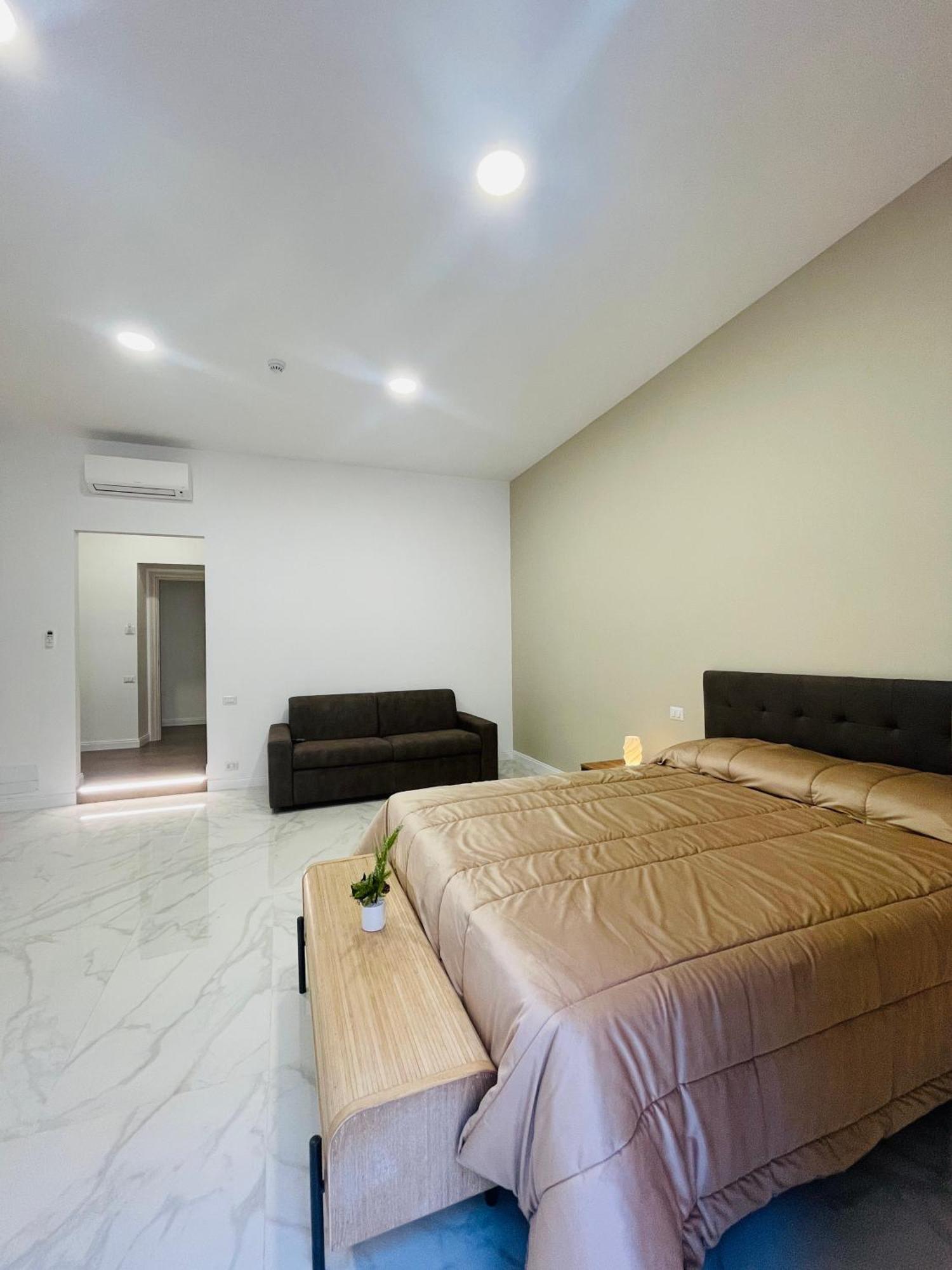 Nerisa Home Наполи Екстериор снимка