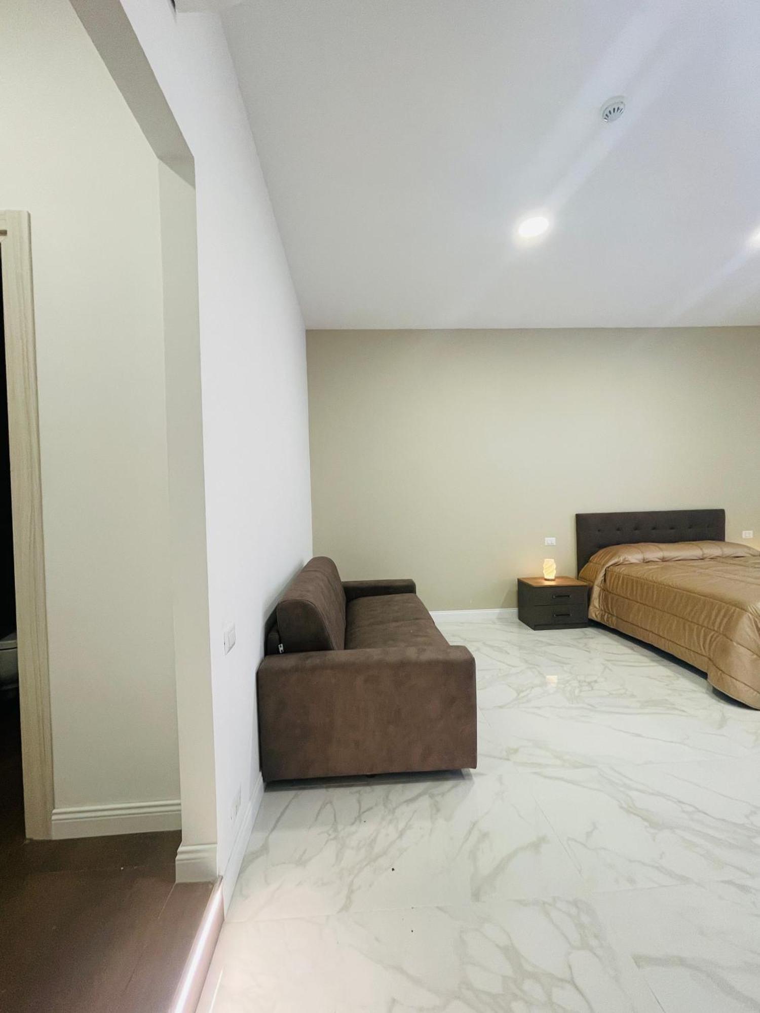Nerisa Home Наполи Екстериор снимка